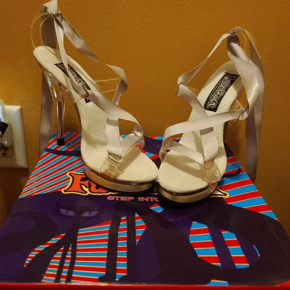 Funtasma Clear Stiletto Heals NIB - Picture 1 of 16